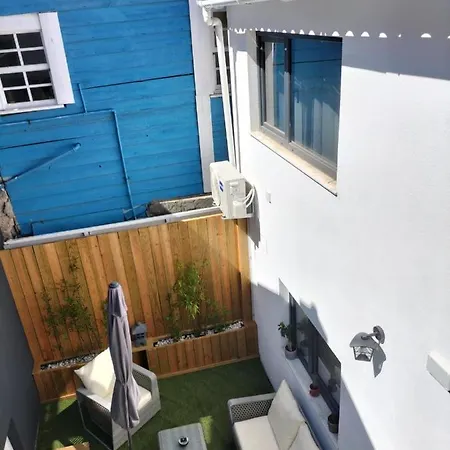 Сasa de vacaciones The Violet House *