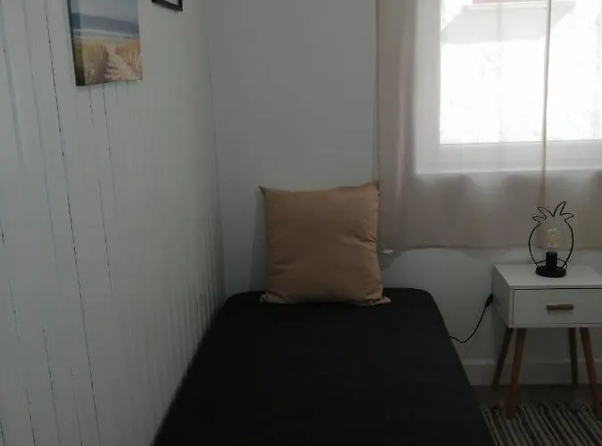 The Violet House Дом отдыха Кошта-Нова