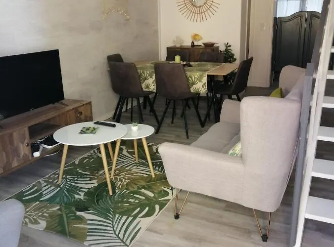 The Violet House Дом отдыха *