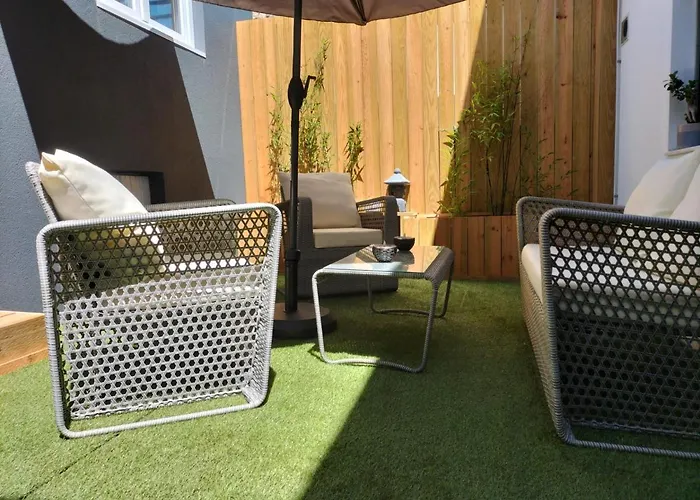 The Violet House Дом отдыха Кошта-Нова